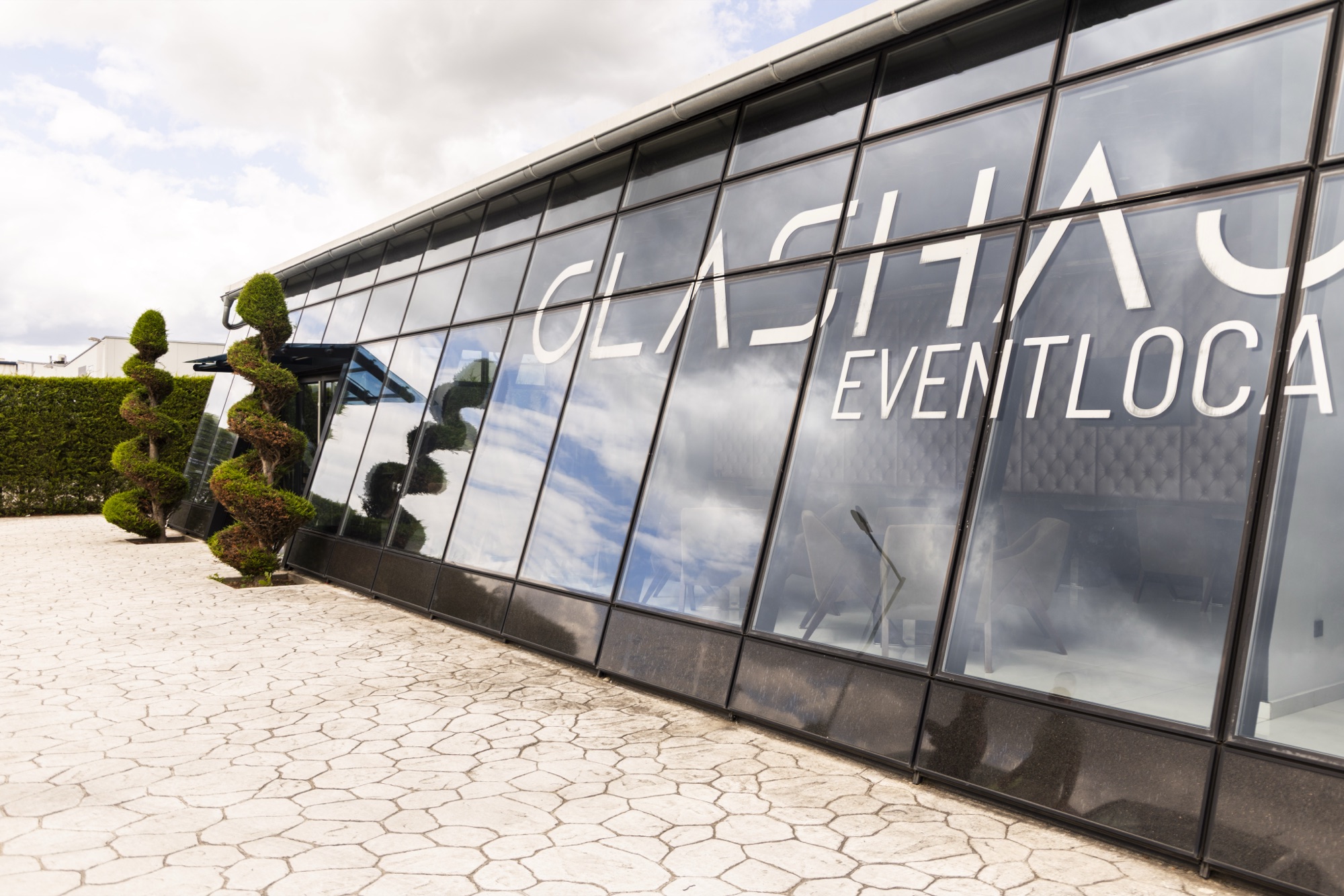Eventhalle Eichenzell – Seitenansicht